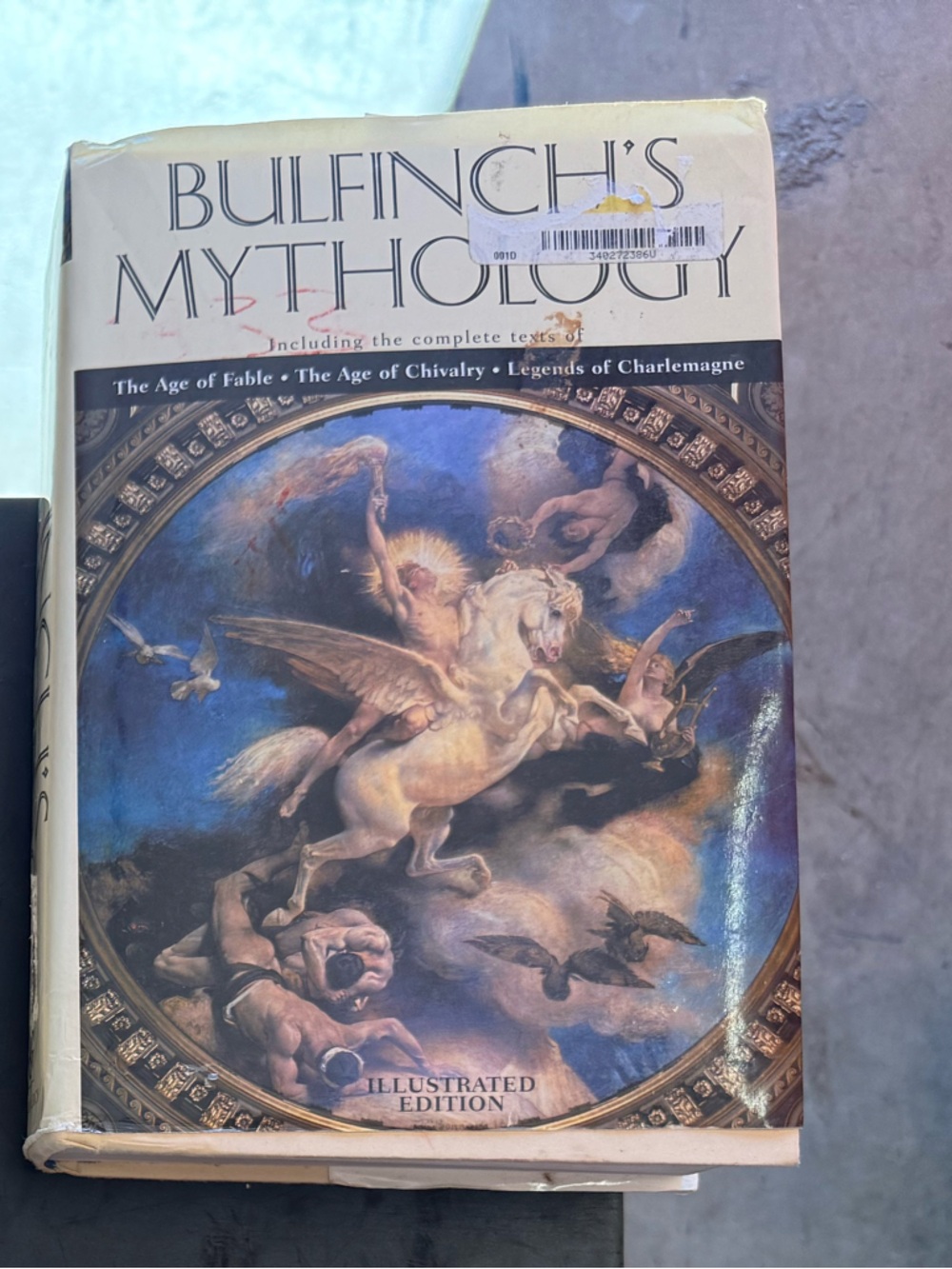 Bulfinch's Mythology Illustrated Edition - Multicolor Cover